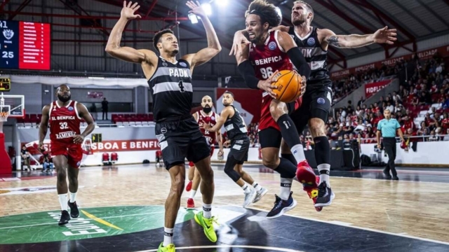 Μπενφίκα – ΠΑΟΚ 94-72: Με άδεια χέρια έφυγε από την Πορτογαλία ο Δικέφαλος