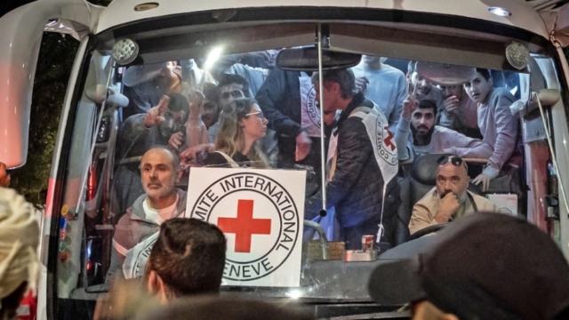 Πόλεμος στο Ισραήλ: Ανανεώθηκε έξι λεπτά πριν την εκπνοή της στις 7 η ανακωχή