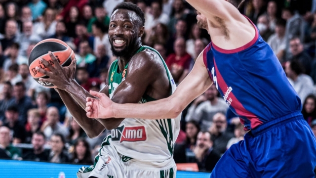 Euroleague: Χάθηκε για δυο 10λεπτα ο Παναθηναϊκός και παραδόθηκε στη Μπάρτσα – Κράτησαν τα προσχήματα στο τέλος οι… μικροί (photos)