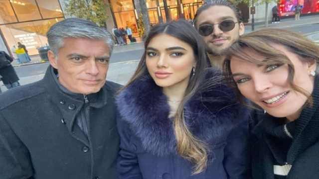 Family reunion στο Λονδίνο για Ευαγγελάτο και Στεφανίδου! “Έκλεψαν” τις εντυπώσεις η πανέμορφη κόρη τους και ο γοητευτικός γιος τους (photo)