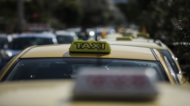 48 ώρες χωρίς ταξί η Αθήνα: Ανακοινώθηκε η νέα απεργία των οδηγών – Οι μέρες που τραβούν χειρόφρενο