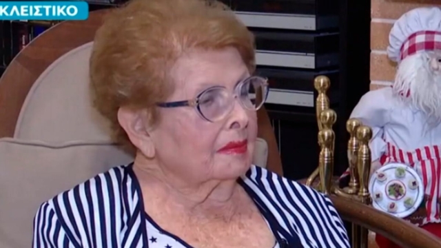 «Κατέρρευσε» η Βέφα Αλεξιάδου: «Η ζωή μου επιφύλασσε πολύ βαρύ πόνο, η μικρή μου εγγονή είπε…»