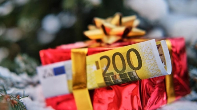 Έγινε η σούπερ φορολοταρία της χρονιάς: 100.000 ευρώ σε 12 φορολογούμενους – Πώς θα δείτε αν κερδίσατε