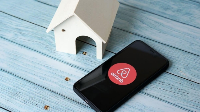 Το Airbnb διώχνει και τις επιχειρήσεις!