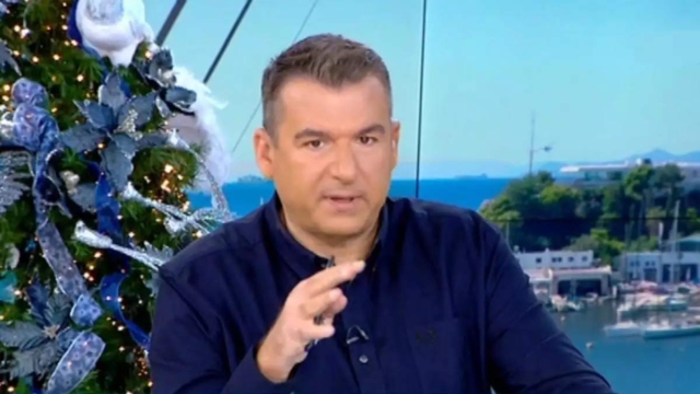 Εκ βαθέων εξομολόγηση από Γιώργο Λιάγκα: «Ήμουν 7 χρονών, όταν χώρισαν οι γονείς μου – Ντρεπόμουν, δεν πήγαινα σχολείο»