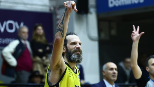 Basket League: Γιαννόπουλος και Μπρίσκο δεν είχαν αντίπαλο και το Μαρούσι «λύγισε» τον Κολοσσό (video)