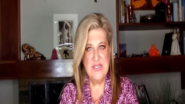 Φως των Χριστουγέννων η Μπέλλα Κυδωνάκη: Ονειροπόληση και ρομαντισμός για Τοξότες, Παρεθένους και 2 ζώδια