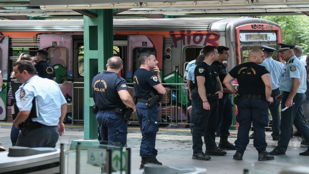ΗΣΑΠ Κηφισιάς: 15χρονος μεταφέρθηκε στο νοσοκομείο με τραύμα στο κεφάλι μετά από συμπλοκή ανηλίκων – Οκτώ προσαγωγές