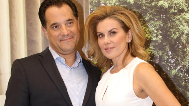 Η Μανωλίδου αποθεώνει τον Άδωνι Γεωργιάδη: «Θα μπορούσε να είναι με πολλές γυναίκες! Τι κάνει μαζί μου;»