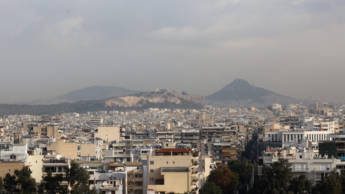 Καιρός σήμερα 22/12: «Ανεβαίνει» σταδιακά ο υδράργυρος με 20άρια – Έρχονται ηλιόλουστες μέρες και «ανοιξιάτικα» Χριστούγεννα (video)