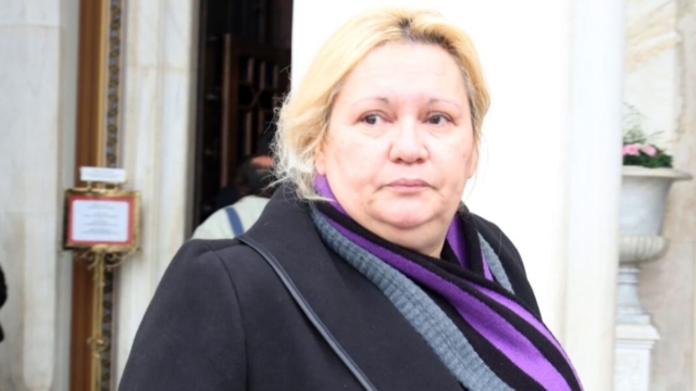 «Δε βλέπω, χρειάζομαι ενέσεις στα μάτια» – Δύσκολες ώρες για την Καίτη Φίνου, ανακοίνωσε τα δυσάρεστα για την υγεία της