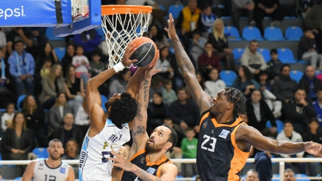 Basket League: Ο Προμηθέας γύρισε από την «κόλαση» του -21, ο Κολοσσός θριάμβευσε στην ματσάρα των 223 πόντων! (videos)