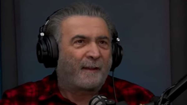 Λάκης Λαζόπουλος: «Βάφτισε» την ΚΟ των 11 – «Μπακάλικο ο ΣΥΡΙΖΑ, έφυγαν και δημιουργούν τον ΞΥΡΙΖΑ Πικραμένη Συμμαχία» (video)