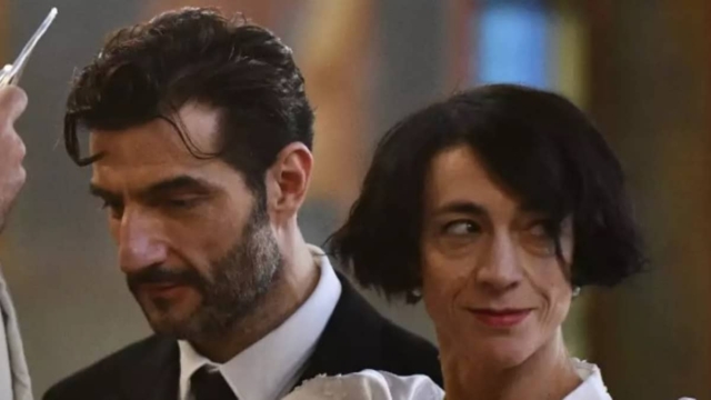 Παντρεύτηκαν Νίκος Κουρής και Έλενα Τοπαλίδου: Ο ρόλος του γιου τους και οι διάσημοι καλεσμένοι