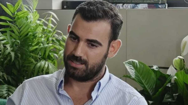 Τραγικές ώρες για τον Νίκο Πολυδερόπουλο: Η τελευταία οικογενειακή φωτογραφία με τον αδελφό του που έφυγε από τη ζωή