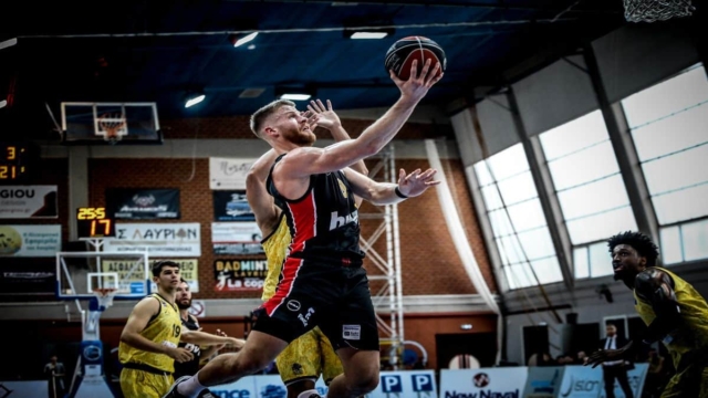 Basket league: Ο Ολυμπιακός «σάρωσε» το Λαύριο λίγο πριν την Ρεάλ