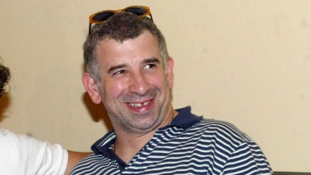 Έχουμε πολύ κοντή μνήμη: Τρεις προτάσεις για τον Πέτρο Φιλιππίδη από παραγωγούς για να επιστρέψει στο θέατρο τη φετινή σεζόν