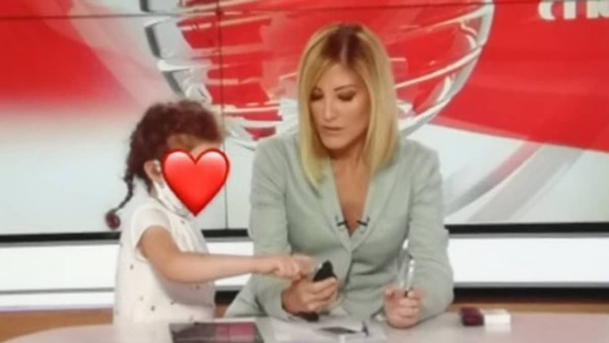 «Αυτά τα παιδιά!!!» – Περήφανη μαμά η Ράνια Τζίμα, «έλιωσε» με αυτό που της έδωσε η 7χρονη κόρη της (photo)