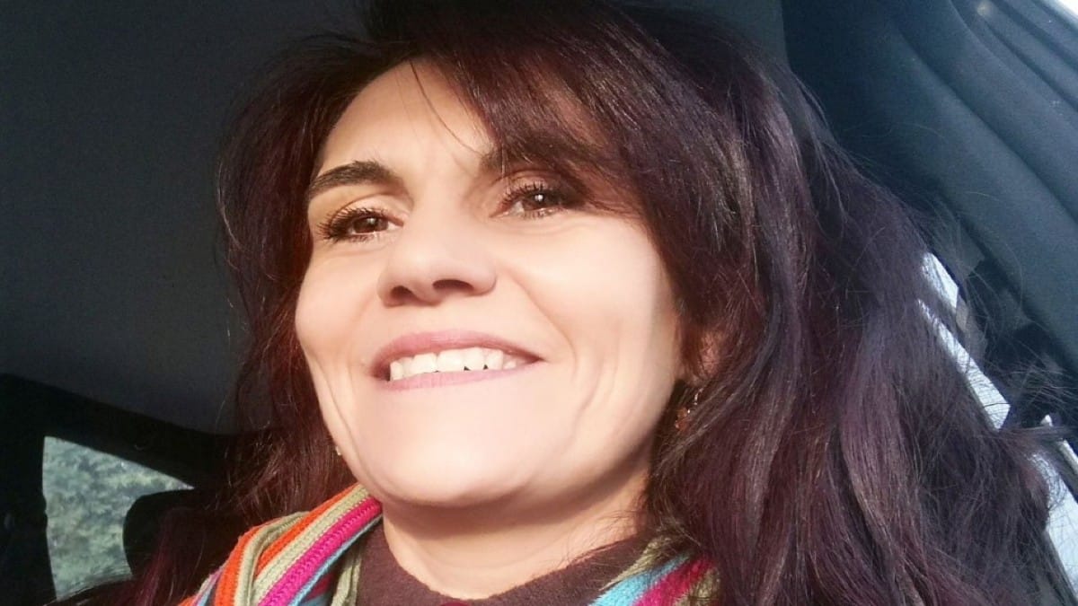 «Τα σκυλιά είχαν δαγκώσει και άλλον! Τα είδα να κυκλοφορούν ελεύθερα εκείνη την ημέρα» – Νέα μαρτυρία για τον τραγικό θάνατο της 50χρονης Ελισάβετ στη Θεσσαλονίκη (Video)