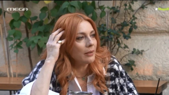 Κατάθεση ψυχής από Σμαράγδα Καρύδη: «Η ζωή είναι μάταιη χωρίς πίστη – Όταν με πιάνει απελπισία ή νιώθω κατάθλιψη, πάντα καταφεύγω εκεί»