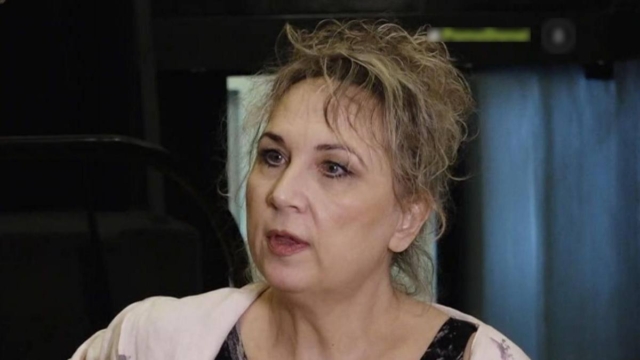 Κατάθεση ψυχής από Μαίρη Σταυρακέλλη: «Ο πατέρας μου ήταν απών, δεν με ενδιαφέρει η γνώμη του»