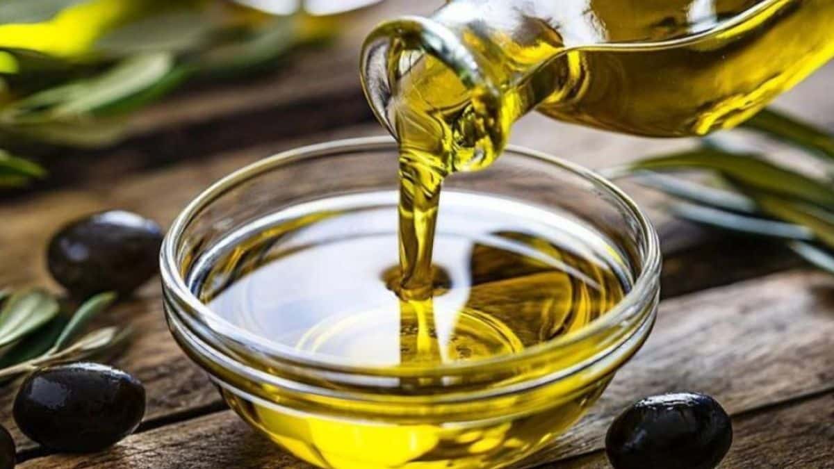 «Κόκκινος» συναγερμός για το ελαιόλαδο: Νέο ρεκόρ στην τιμή του – Φόβοι ότι θα ξεπεράσει τα 30 ευρώ στο ράφι