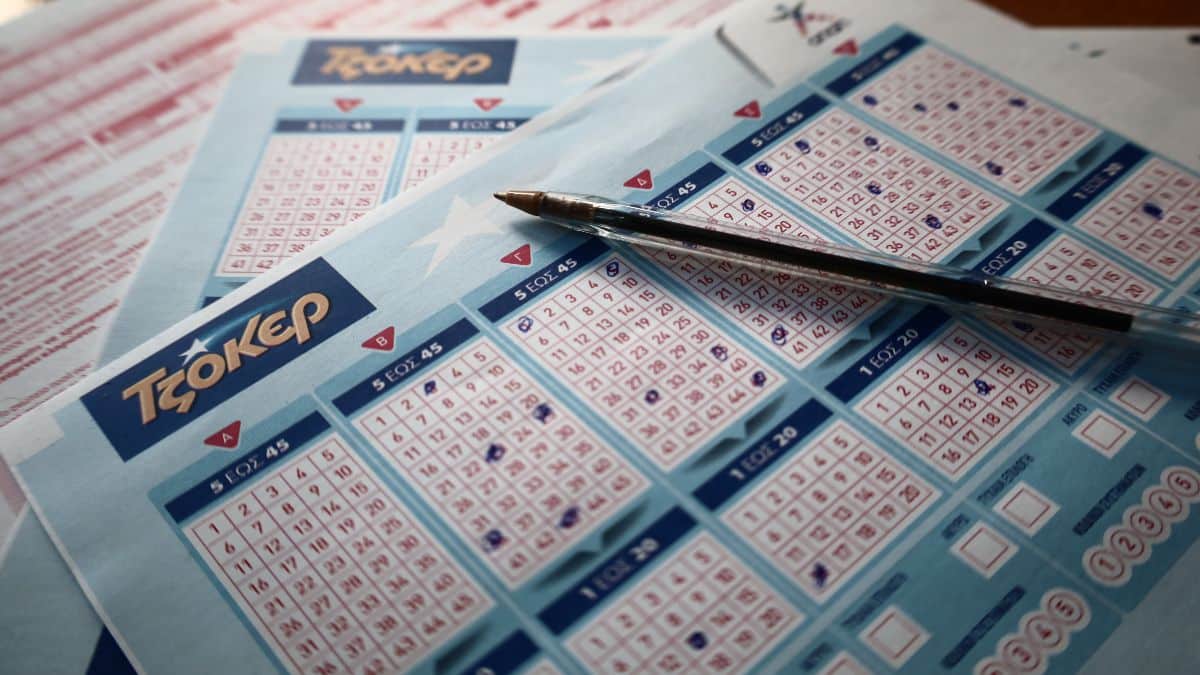Κλήρωση Τζόκερ (3/12): Αυτοί είναι οι τυχεροί αριθμοί για πάνω από 600.000 ευρώ (video)