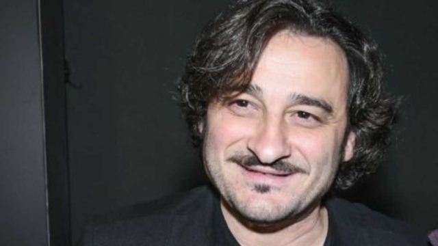 Συγκινεί ο Βασίλης Χαραλαμπόπουλος: «Τα όνειρα που έχω είναι μόνο να είναι καλά οι άνθρωποί μου και να είμαστε ευτυχισμένοι»