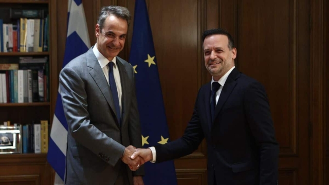 «Σηκώνει» μανίκια ο Χάρης Δούκας: Ποιούς επιλέγει για τις κρίσιμες θέσεις στον Δήμο Αθηναίων – Αναλαμβάνει καθήκοντα από την Πρωτοχρονιά