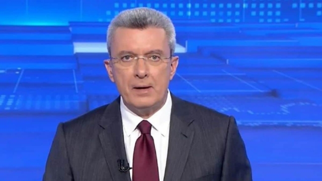 Πρωτοφανής επίθεση Χατζηνικολάου σε βουλευτές – «Θλιβερό θέαμα» (ΦΩΤΟ)
