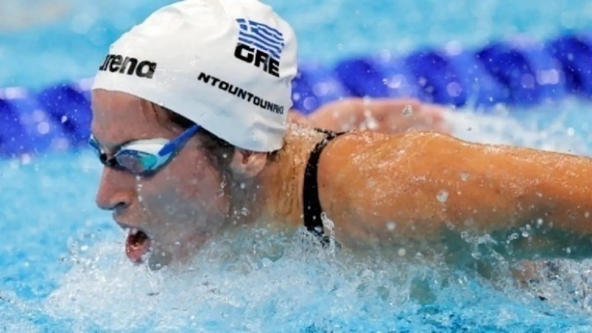 Πρώτη «πεταλούδα» σε όλη την Ευρώπη η Ντουντουνάκη: Πέταξε στην κορυφή κατακτώντας το χρυσό – Ιστορικό μετάλλιο και για τον Παπαστάμο!