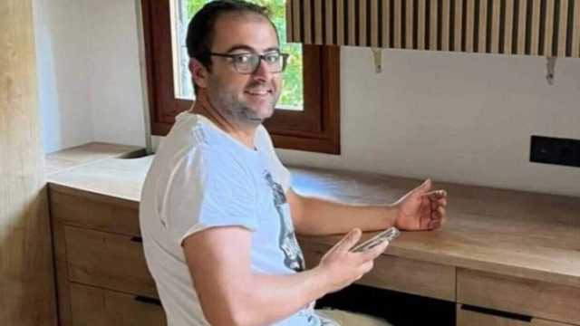 Έγκλημα στη Χαλκίδα: «Η μητέρα μας είναι νεκρή μετά τη δολοφονία του Σάκη – Την κραυγή της μάνας που άκουσα, να μην την ακούσει ξανά κανείς» ξεσπάει ο αδερφός του 43χρονου