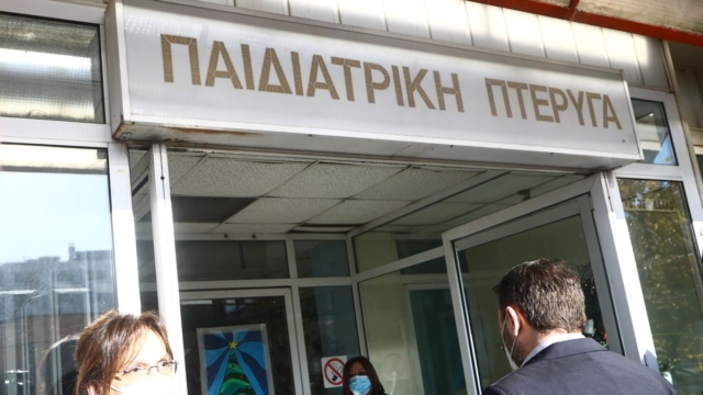 Επίσημη ανακοίνωση από το «Ιπποκράτειο» για τον θάνατο του 4χρονου από την Θάσο: «Το παιδί ήταν θετικό σε RSV και στρεπτόκκοκο»