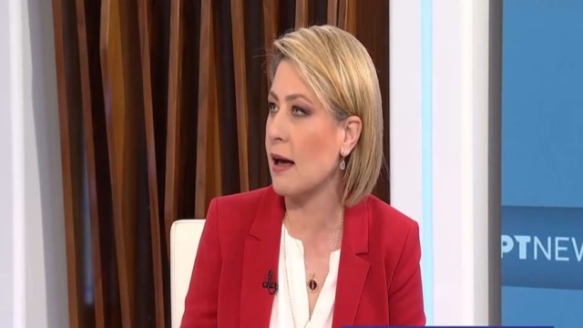 Χριστίνα Αλεξοπούλου για τεκνοθεσία ομόφυλων ζευγαριών: «Καταλαβαίνω να είναι παρένθετη μητέρα η αδερφή μου αλλά… δεν μπορούμε να δημιουργήσουμε μηχανές» (Video)