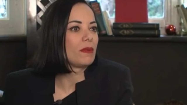 Κατά της παρένθετης μητέρας η Kατερίνα Τσάβαλου: «Πώς μπορείς να δώσεις ένα παιδί επειδή έχεις κάνει συμφωνία;»