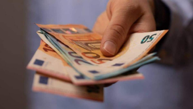 Αν έχεις μπει φυλακή, έχεις απεξαρτηθεί από ουσίες ή είσαι γυναίκα θύμα έμφυλης βίας μπορεί να το δικαιούσαι – Το επίδομα 720€ που δεν ξέρεις