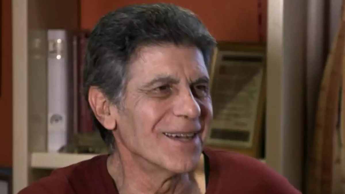 Τα είπε όλα με 10 λέξεις ο Γιάννης Μπέζος: «Δεν είναι μόνο να βάλουμε το όνομά μας μπροστά και να παίρνουμε τα λεφτά…»