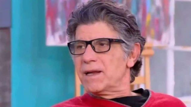 Ξεκάθαρος ο Γιάννης Μπέζος: «Την πρώτη ευθύνη την έχουν αυτοί που εμφανίζονται στην τηλεόραση, ούτε καν οι σταθμοί»