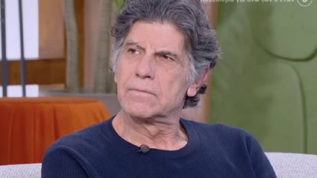Με σταράτα και μετρημένα λόγια τα είπε όλα: «Δεν πατάς ένα κουμπί και…» – O Γιάννης Μπέζος μίλησε για τον γάμο ομόφυλων ζευγαριών όπως κανείς άλλος (Video)