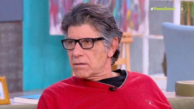 Γιάννης Μπέζος: «Η ελληνıκή τηλεόρασn είναι μια σαχλαμάρα από το πρωί ως το βράδυ»