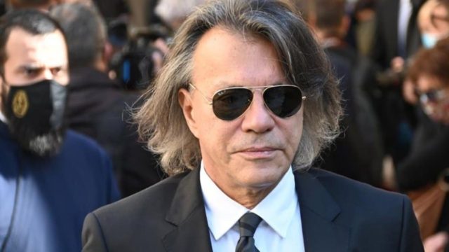 Δίκη για το Μάτι – Ψινάκης: «Οι δρόμοι στο Μάτι ήταν σαν μονοπάτια, γι’ αυτό κάηκαν οι άνθρωποι» – «Ντροπή» φώναξαν από το ακροατήριο