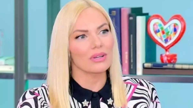 Μπηχτή από Ιωάννα Μαλέσκου για ΣΚΑΪ: «Μου είχαν ζητήσει να μην βγάζω τον σκύλο μου στην τηλεόραση»