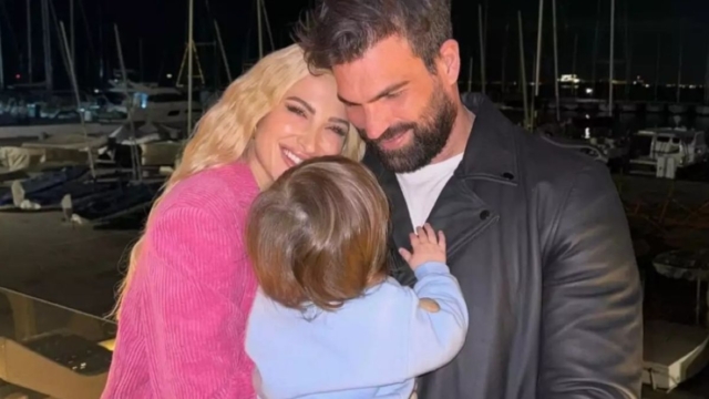 Με μαγιό σε εξωτική παραλία του Μεξικού: Ο διαφορετικός τρόπος που η Ιωάννα Τούνη ευχήθηκε «καλή χρονιά»