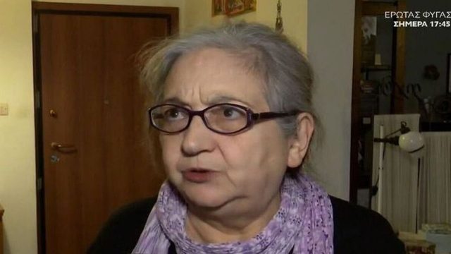 Έκαναν έξωση στην Ιωάννα Κολοβού: Έσπασαν την πόρτα με πριόνι για να την βγάλουν έξω