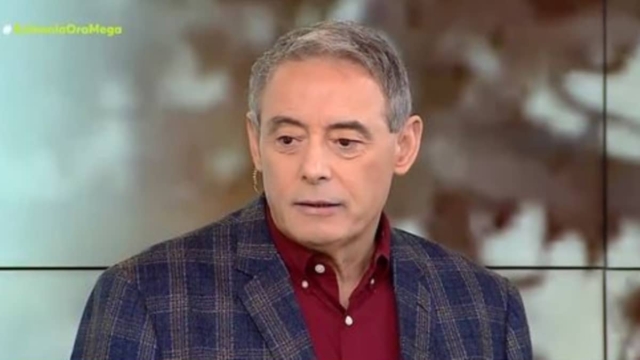 Άναυδος ο Ιορδάνης Χασαπόπουλος: «Όνειρο ζω, μη με ξυπνάτε» – Τα ‘χασε με τη γυναίκα που μπήκε στο πλατό (video)