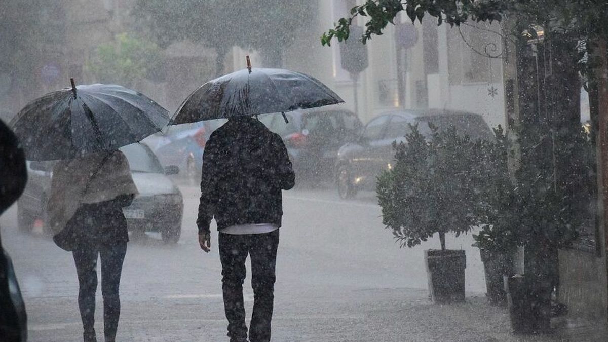 Καιρός σήμερα 26/1: Πτώση της θερμοκρασίας και ισχυροί άνεμοι στο Αιγαίο – Σε ποιές περιοχές θα βρέξει; (video)
