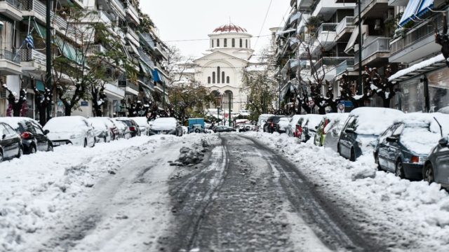 Καιρός: «Κόκκινος» συναγερμός από την Πολιτική Προστασία ενόψει της ψυχρής εισβολής – Συστάσεις στους πολίτες (video)