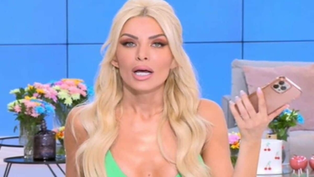 «Το κ@ρ@γκιόζης είναι τίποτα, εγώ έχω πει…»: Μίλησε ανοιχτά η Κατερίνα Καινούργιου για τις βρ@σιές σε πρώην σύντροφό της (video)