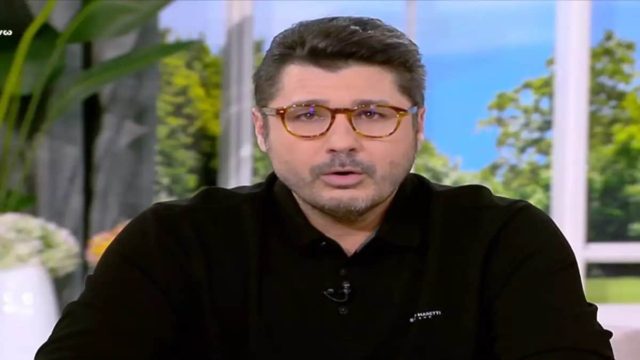 Λάμπρος Κωνσταντάρας: «Θα ήθελα να κάνω μια παράκληση. Μην ανοίγουμε…» – Η απάντηση για την “άδεια καρέκλα” της Φαίης Σκορδά (Video)