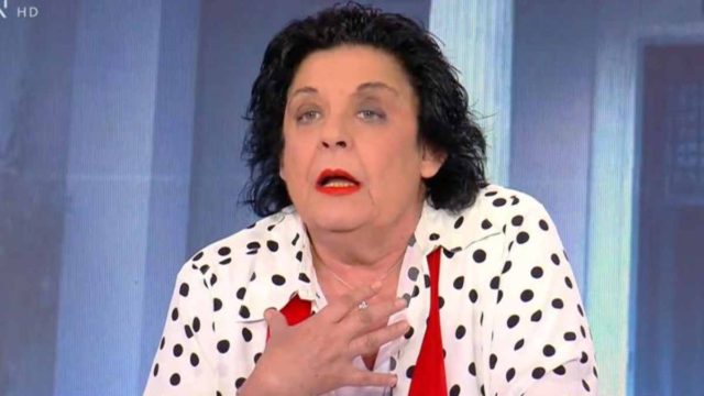 Συγκλονίζει η Λιάνα Κανέλλη: «Κατέληξα διασωληνωμένη, γύρισα απ’ την κόλαση…»